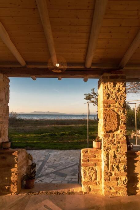 Appartement House By The Sea à Lefkimi Extérieur photo